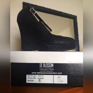 De Blossom sparkly wedge heels with ankle straps